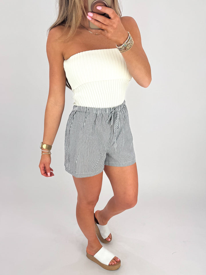 Courtney Shorts - Black/White