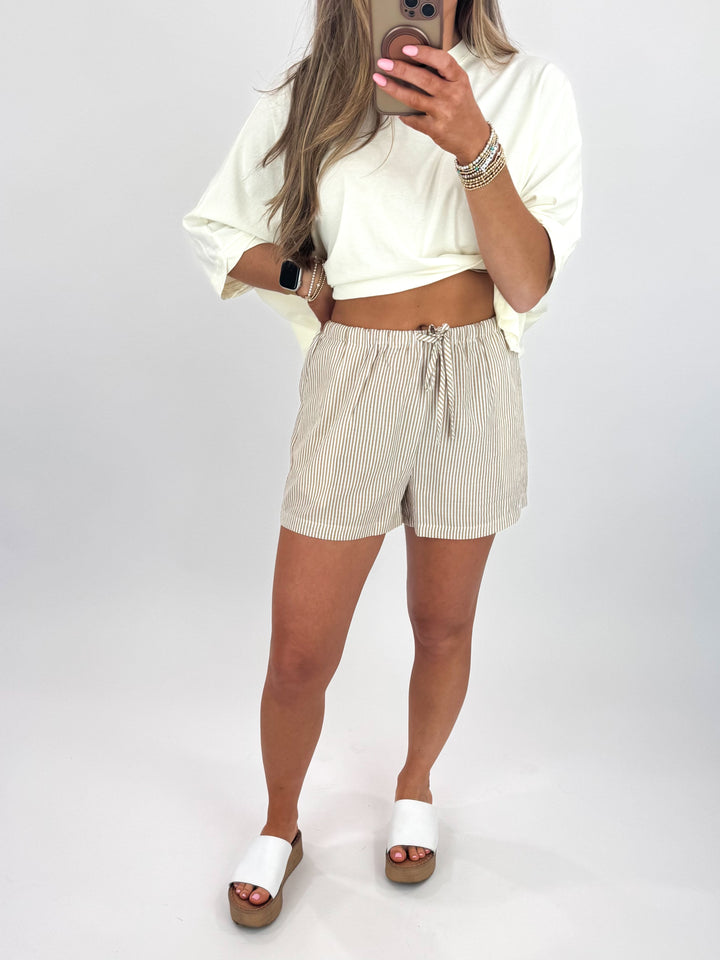 Courtney Shorts - Taupe/White