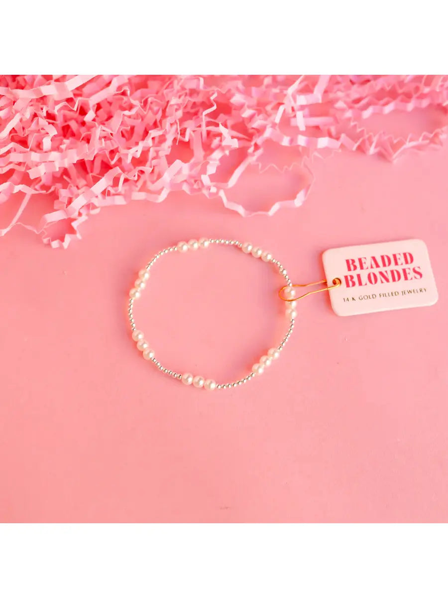 ILY Pearl Bracelet in Silver