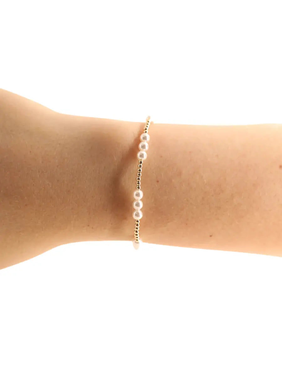ILY Pearl Bracelet in Gold