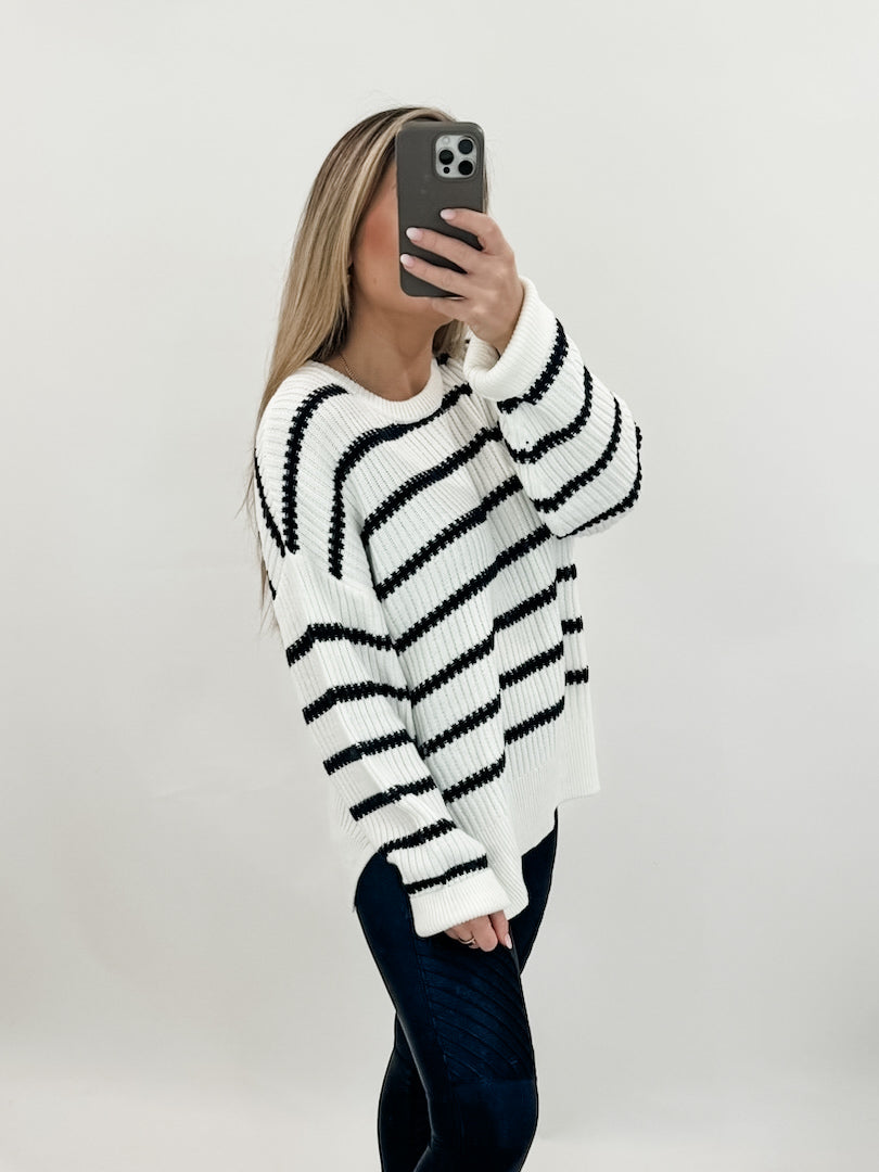 Capri Sweater - Black